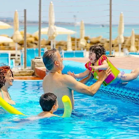 Курортный комплекс Unahotels Club Ancora