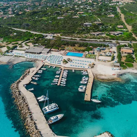 Unahotels Club Ancora 4*