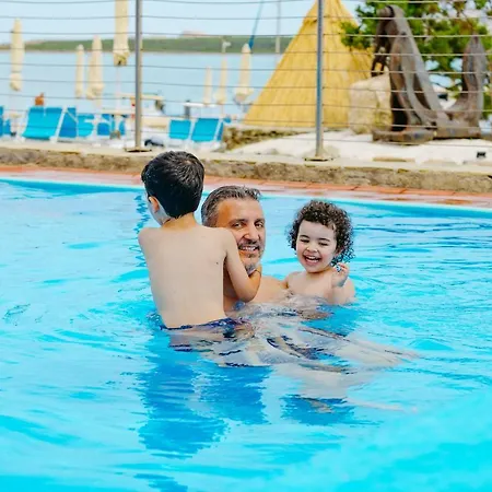 Курортный комплекс Unahotels Club Ancora Стинтино