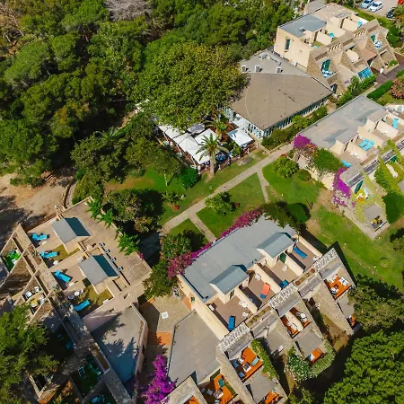 Unahotels Club Ancora 4* Стинтино