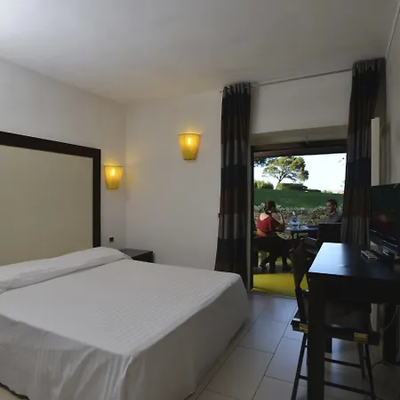 Unahotels Club Ancora Üdülőközpont