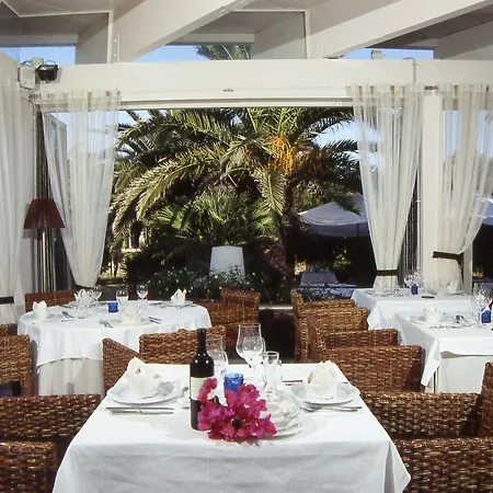 Unahotels Club Ancora 4* Stintino