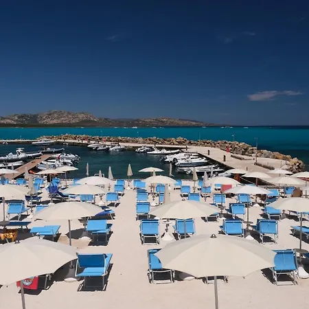 Unahotels Club Ancora 4*