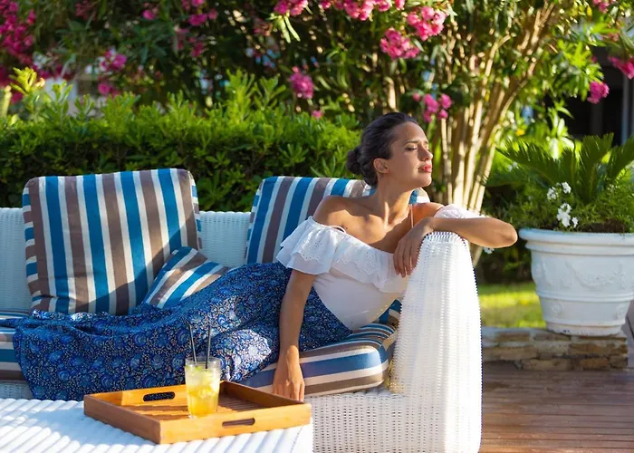 Unahotels Club Ancora Resort