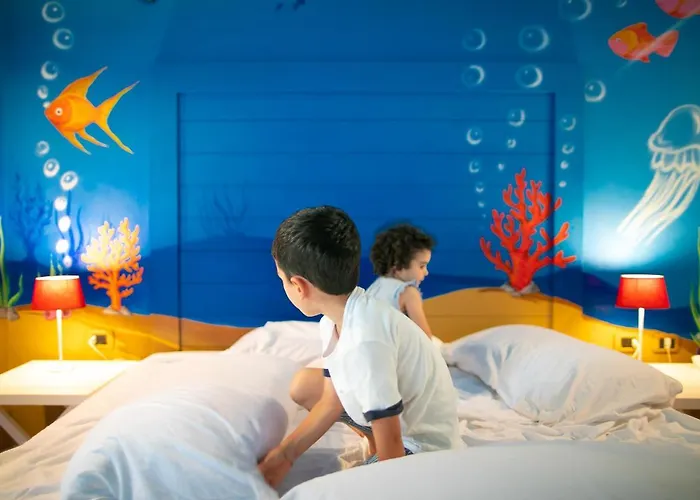 Unahotels Club Ancora 4*